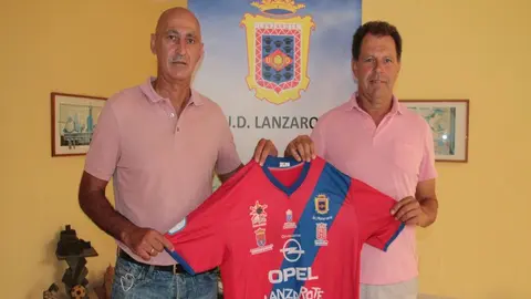 CARMELO HERN&Aacute;NDEZ (2)