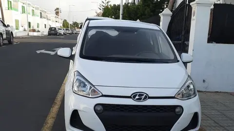 Imagen del coche localizado por la Guardia Civil