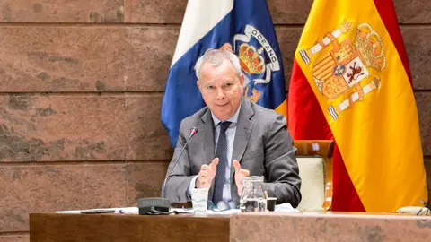 Sebastián Franquis, consejero de Obras Públicas, Transportes y Vivienda del Gobierno de Canarias.