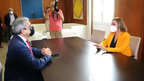 Presta. María Dolores y Román  Rodríguez, (7)