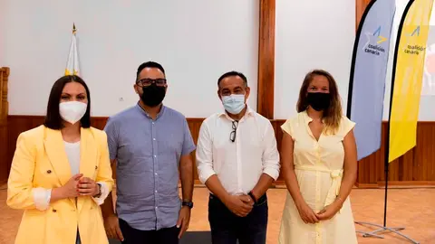 AF3035CE-86A8-41D2-B03F-B642BE25CC93_1_201_a