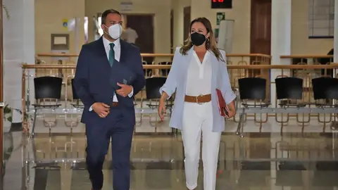 Dolores Corujo junto a Jacobo Medina