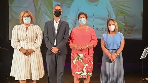 HOMENAJE CRISTOBALINA (1)