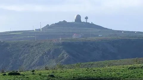 Imagen de los radares de las Peñas del Chache, en Haría