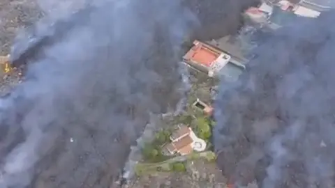 Imagen aérea de la zona tomada por el Ejército. 