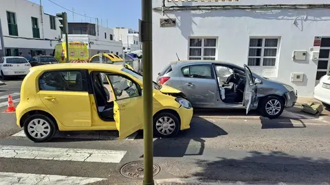Estado en el que quedaron los vehículos tras el accidente