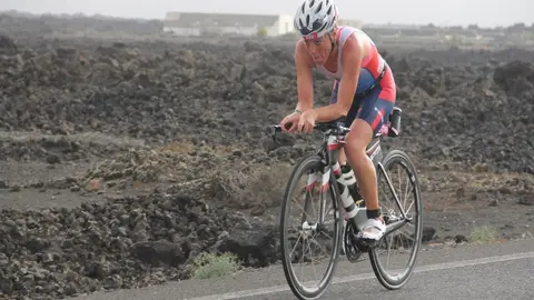 CORTES CARRETERA OCEAN LAVA LANZAROTE (2)