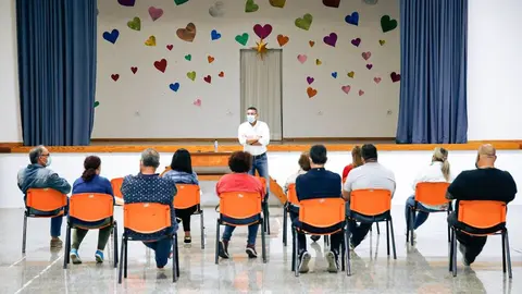 REUNIOìN VECINAL GUATIZA 1