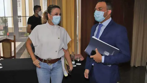 Loli Corujo y Jacobo Medina