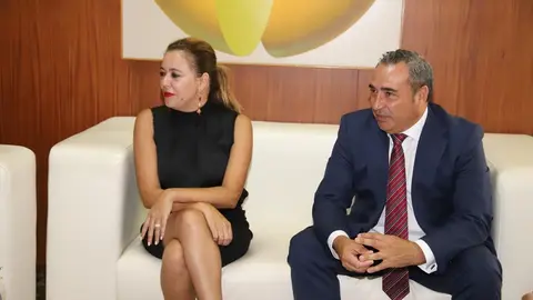 Dolores Corujo junto a Ángel Vázquez