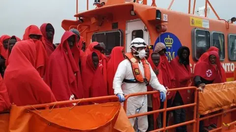 Salvamar-‘Menkalinan-620x400