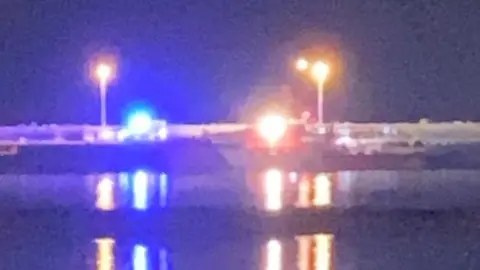 Imagen de las pateras que llegaron a Arrecife este domingo