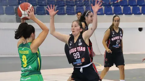 MARISTAS CORUÑA - MAGEC TÍAS (2)