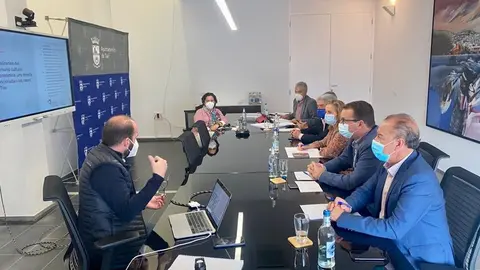 reunión con Federación Turística