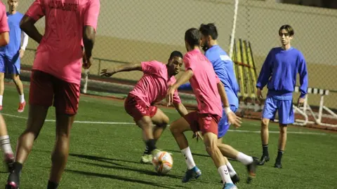 ÚLTIMO ENTRENAMIENTO UD LANZAROTE (1)