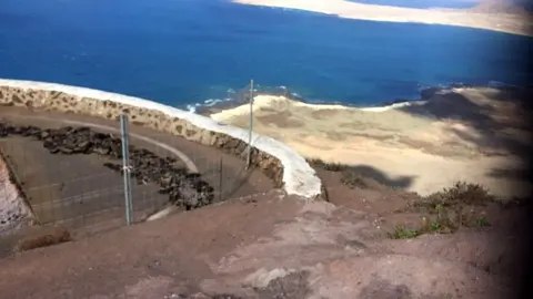 WhatsApp Image 2021-12-23 at 16.38.27