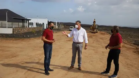 21.12.20, Visita obras Rotonda Punto Limpio Costa Teguise (4) 