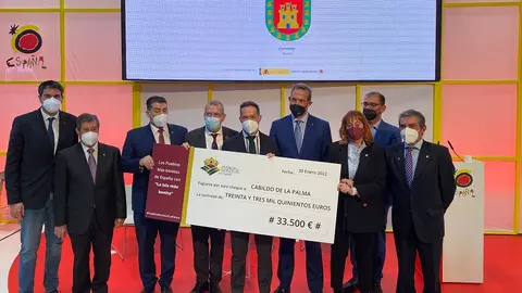 ENTREGA CHEQUES PUEBLOS BONITOS CON LA PALMA 1