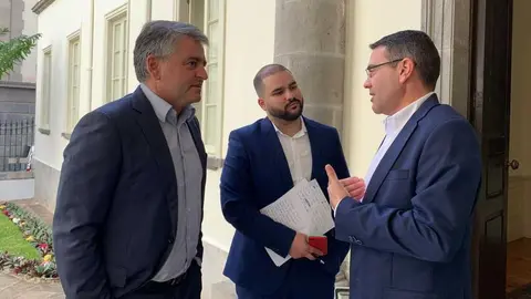 Betancort, De la Hoz y Mach&iacute;n (1)