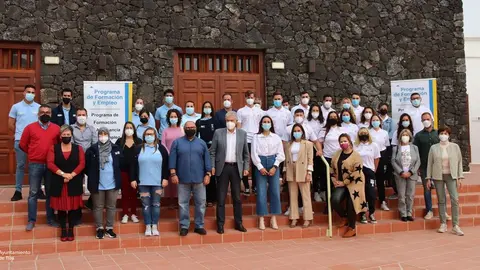 Imagen de la presentaci&oacute;n de las personas que han participado en la iniciativa.