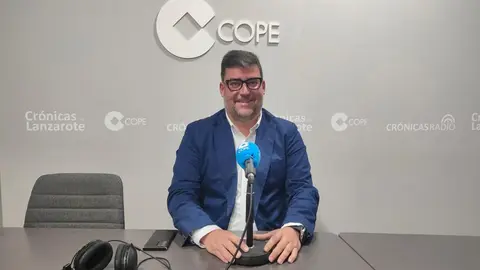 Isidro Pérez, alcalde de San Bartolomé, en Crónicas Radio.