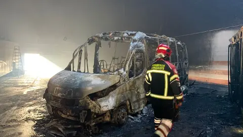 Incendio en la Cochera Municipal.