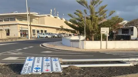 Señalética por los suelos en Tías.