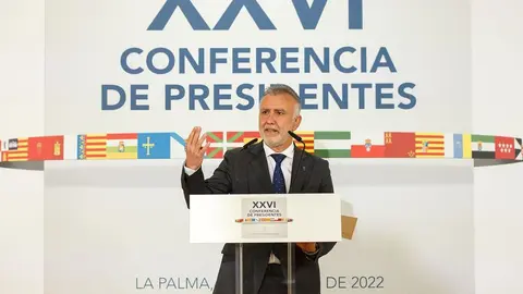 Ángel Víctor Torres durante su intervención este domingo