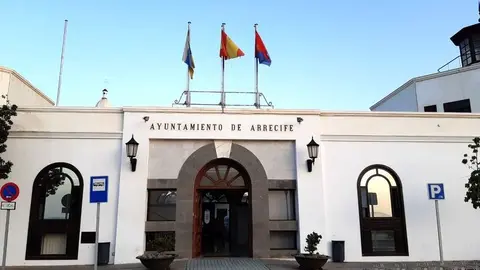 Fachada del Ayuntamiento de Arrecife.