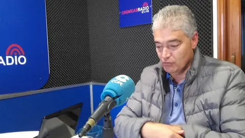 José Juan Cruz en antiguos estudios de Cope Lanzarote.
