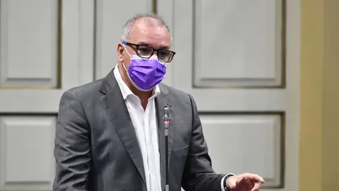 Luis Campos, portavoz parlamentario de Nueva Canarias.