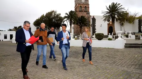 Imagen del grupo de concejales del PSOE en Teguise.