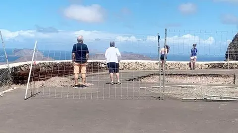 Estado actual del mirador de Guinate.