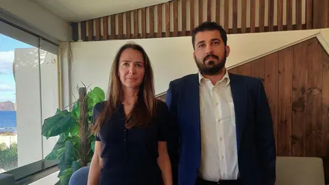Natalya Karpukhina junto a su abogado José Ramón González.