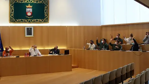 Imagen del pleno del Ayuntamiento de Tías en el que se aprobaron los presupuestos.