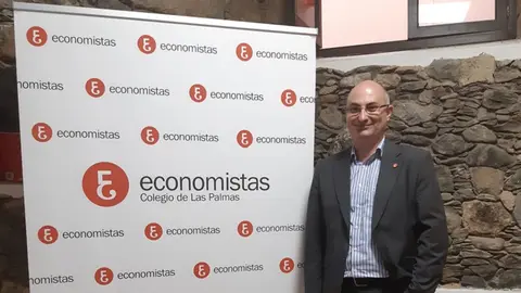 Sergio Vicente Plata Romero, nuevo vicedecano en Lanzarote de el Colegio de Economistas de Las Palmas.
