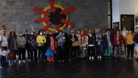 El alcalde de T&iacute;as les acompa&ntilde;&oacute; al aeropuerto.