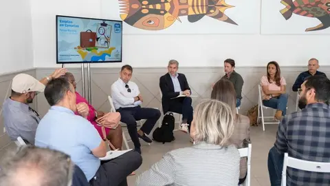 Reunión de CC para abordar el tema del empleo.