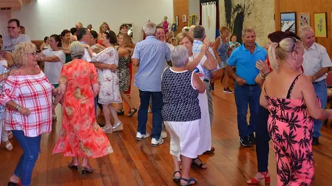 Baile de los mayores organizado por el Ayuntamiento de Tías.
