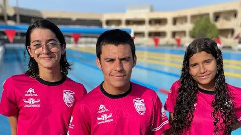 Claudia Pérez, Javier Callero y Julia González representantes de ESNA en el Campeonato de España de Aguas Abiertas.