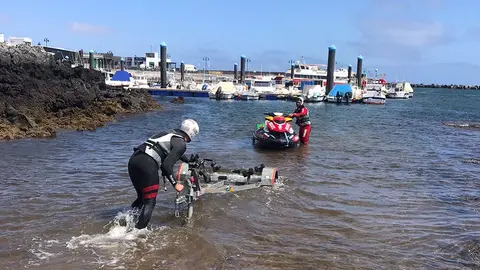 Bomberos del Consorcio durante las maniobras de auxilio.