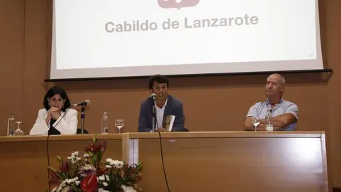 Presentación libro de Agustín Pallarés (5)