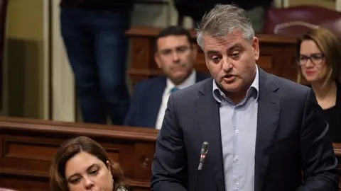 David de la Hoz en el Parlamento Canario.