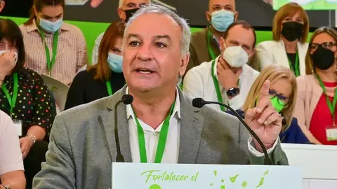 Luis Campos, portavoz de Nueva Canarias.