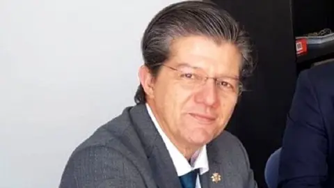 Carlos Viña.