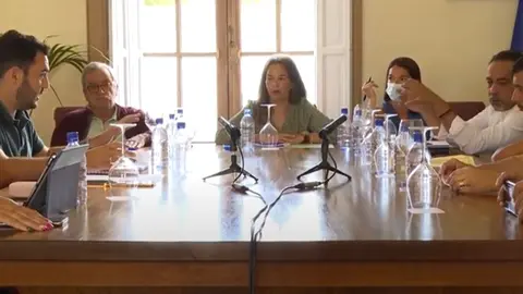 Imagen del último pleno celebrado en Haría. 