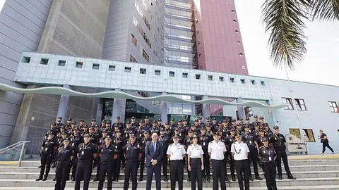 Presentación de los agentes en prácticas de la Policía Nacional.