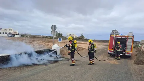 Actuación de este lunes en el Camino de El Cuchillo.