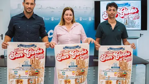 Imagen de la presentación del cartel del Torneo de Fútbol de San Ginés.