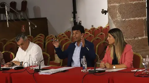 Imagen de Marcos Bergaz en el pleno de Teguise.